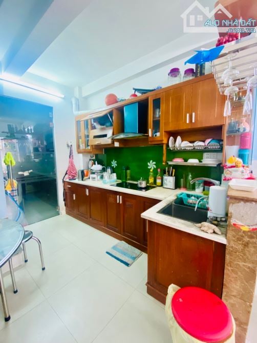 🏡BÁN NHÀ TRƯỜNG SA Q3, 3 TẦNG, 42M2 3.4X12 MỚI ĐẸP - 8.6 TỶ - 1