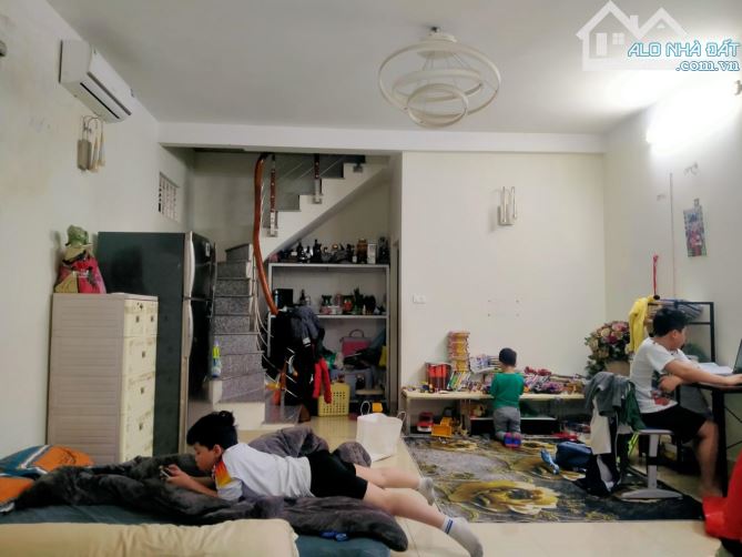 BÁN ĐẤT YÊN PHÚC_VĂN QUÁN 79M2 CẤP 4 GIÁ 10.1 TỶ RẺ NHẤT THỊ TRƯỜNG - 1