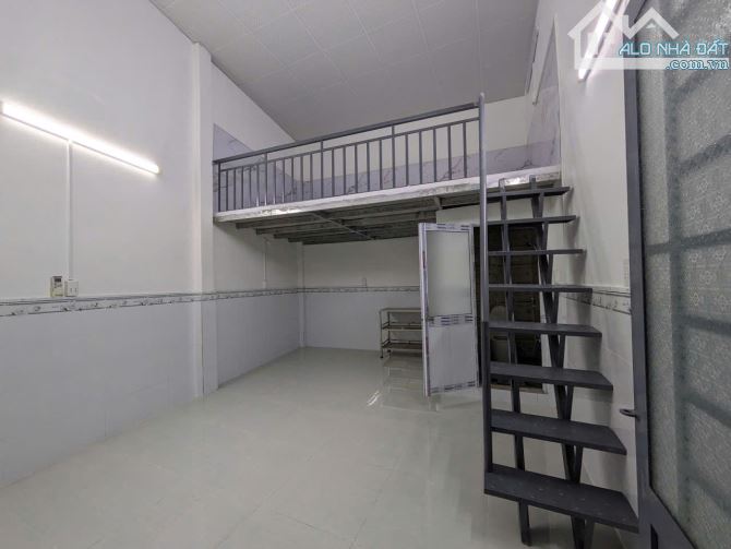 Bán căn hộ dịch vụ 7 phòng – 7x26m – Đông Hưng Thuận 6, thu nhập 30 triệu/tháng - 1