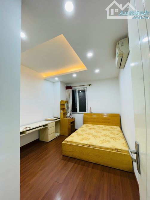 Cho thuê chung cư Nghĩa Đô 106 Hoàng Quốc Việt – DT 135m2 ( 3PN) – full đồ- Giá 17 tr/th - 1