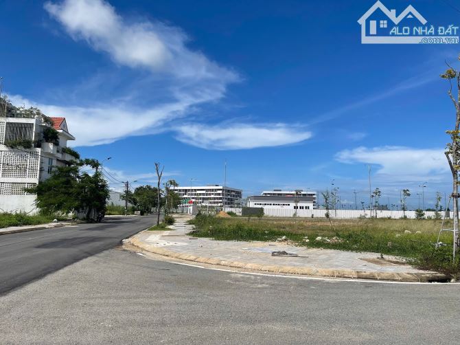 ‼️Bán Nhanh Đất Lô Góc 2MT Mặt tiền Đường Lưu Nhân Chú KQH Thuỷ Thanh3- Ngay gần trường FP - 1