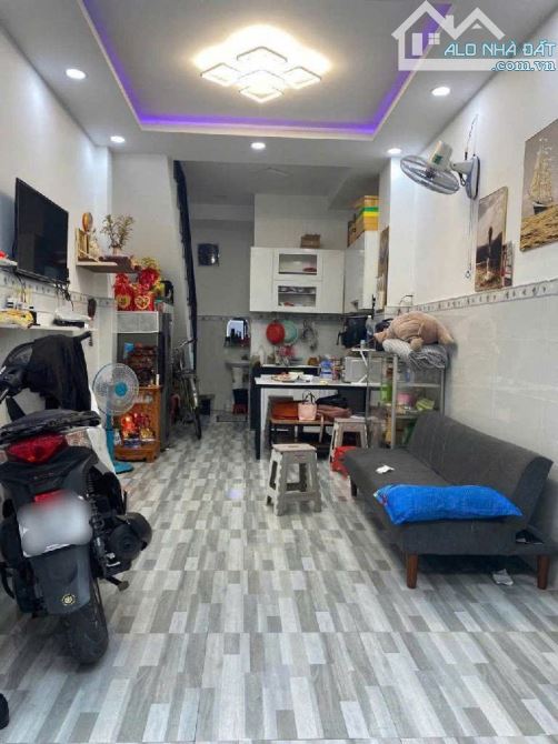 BÁN NHÀ HẺM XE HƠI TÂN PHÚ - MỘT ĐỜI CHỦ GIÁ CHỈ 3TY99 - 1