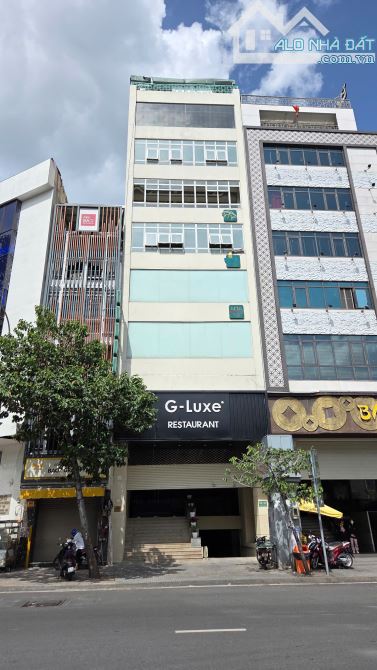 🏦[7,6mx20m]🏦 Tòa nhà mặt tiền số 90-92 Nguyễn Tri Phương, Quận 5 ❌ Ngay ngã tư Trần Phú - 1