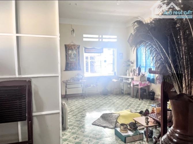 Nhà 2 tầng Hoàng Văn Thụ, kiệt thẳng cách đường 25m, ngang rộng, diện tích 86m², giá 7.2 t - 1