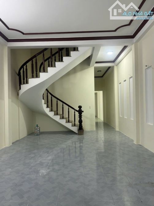 Bán nhà 2 tầng Đường Chính Quang Châu - Hoà Xuân - 1
