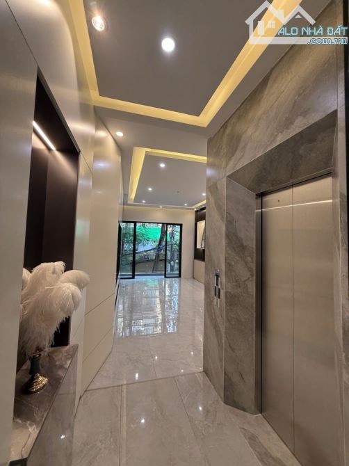 ⚡️HOÀNG CẦU⚡️74M*5T⚡️PHÂN LÔ - Ô TÔ TRÁNH - VỈA HÈ - GARA - THANG MÁY - KINH DOANH - 1