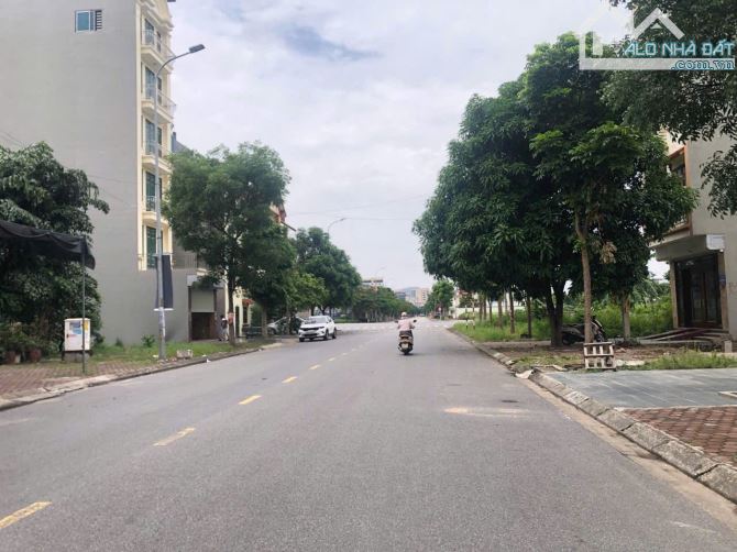 Bán đất nguyễn quyền đại hoàng long dt 115m2 + mt 5m + hướng tây bắc giá 13.7 tỷ - 1