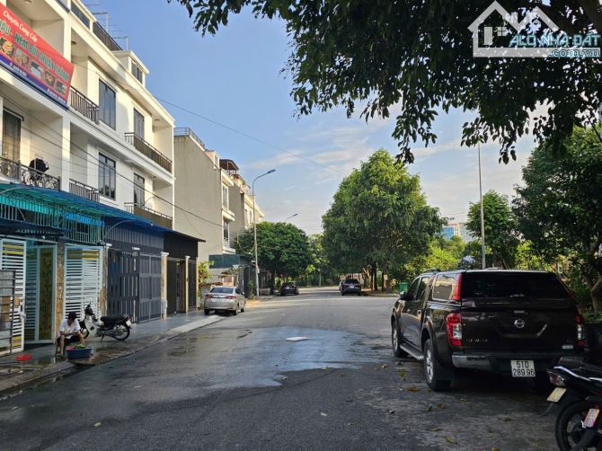 Bán đất kđt đại dương nhìn vườn hoa đương to mạc dĩnh tri dt 98m2 + mt 6.5m giá 11.5 tỷ - 1