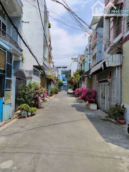 Bán nhà Xô Viết Nghệ Tĩnh Bình Thạnh , 82m2 Ngang 5.5m, 3 Tầng 9PN, Dòng tiền, Dưới 8Tỷ - 1