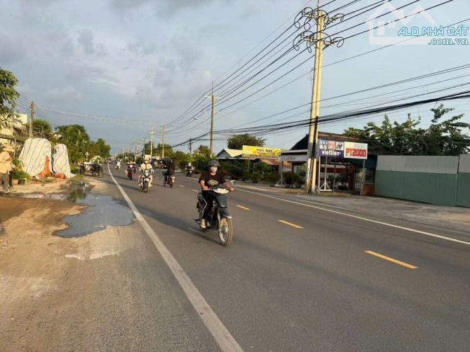 Chủ gửi bán căn nhà mt quách thị Trang buôn bán mọi nghành nghề khu dân cư đông đúc - 1