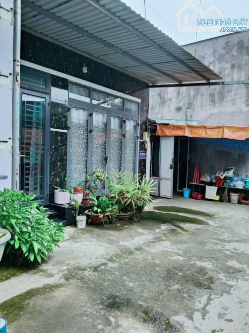 Bán nhà SHR dt khủng giá tốt 9*18m 2pn,pk rộng đxe hơi đỗ Giá 4ty450tr - 1