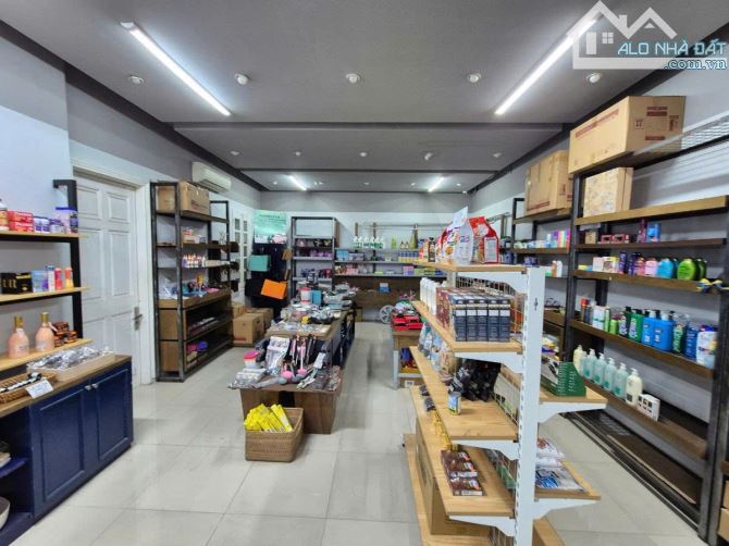 Mặt phố Núi Trúc 138m2, 4 tầng, mt 5m, 63 tỷ mua giá trị tương lai, kinh doanh đỉnh - 1