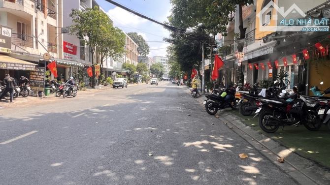 HIẾM- MẶT TIỀN NGUYỄN SỸ SÁCH -TÂN BÌNH- NGAY CHỢ TÂN TRỤ- DT ĐẤT 4 X 15- 11 TỶ - 1
