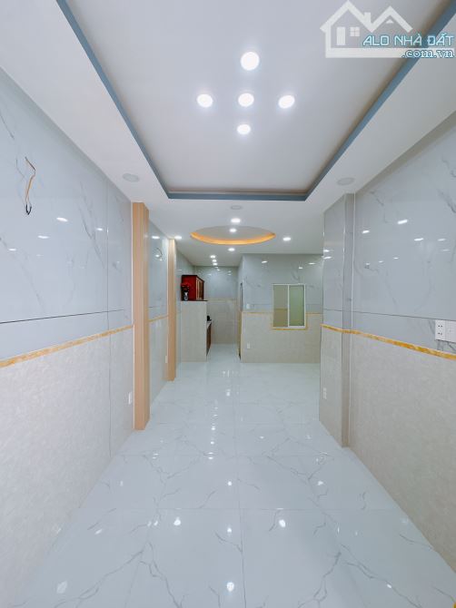 BÁN GẤP NHÀ ĐẸP 3 TẤM 5PN TẠI Q4 KHU DÂN CƯ GIÁ 4TỈ5 CÁCH HẺM XE HƠI 3 CĂN - 1