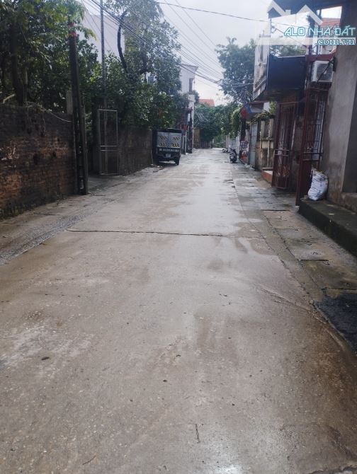 BÁN LÔ ĐẤT ĐẸP TRÁNG VIỆT , MÊ LINH, ĐÓN ĐẦU CẦU THƯỢNG CÁT - 1