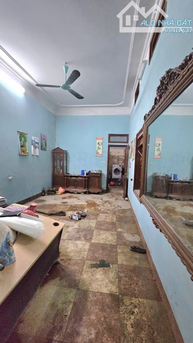 NHÀ 2 MẶT NGÕ, GẦN GA LA KHÊ, DIỆN TÍCH 80M, XÂY 3 TẦNG, GIÁ ĐẦU TƯ - 1