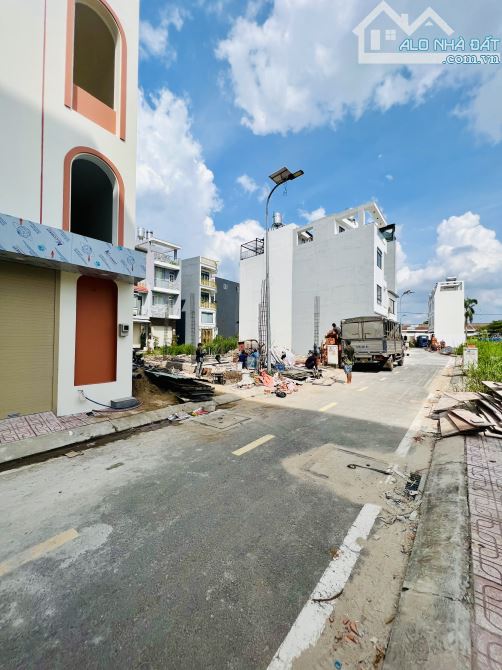 Đất Khu Phân Lô Đồng Bộ Đường Tây Lân 70m2 Giá Tốt 3,95 Tỷ SHR - 1