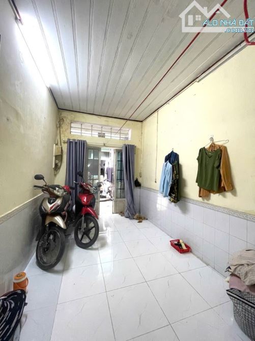 Bán nhà 3 tầng Nghĩa Phát, vuông vức hẻm 3m, hơn 2 tỷ - 1
