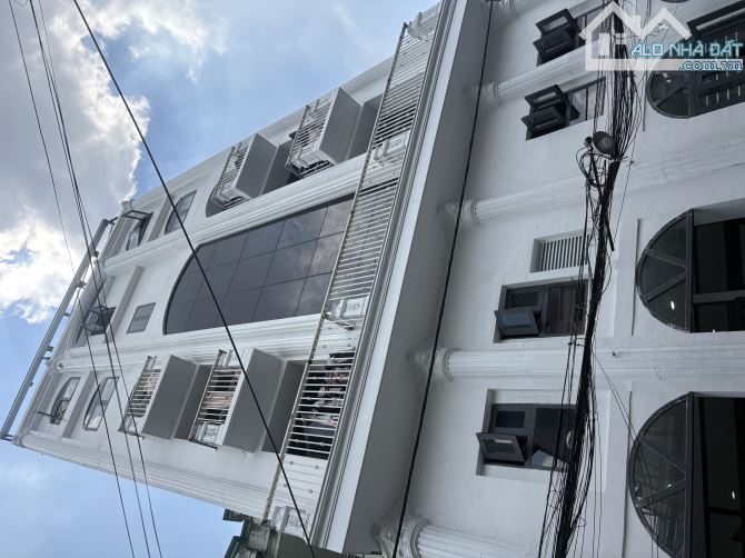 Dòng tiền 5 TỶ/NĂM, CHDV ngay ETOWN Cộng Hoà, 8 TẦNG 80 PHÒNG đang khai thác, giá 64.99 tỷ - 1