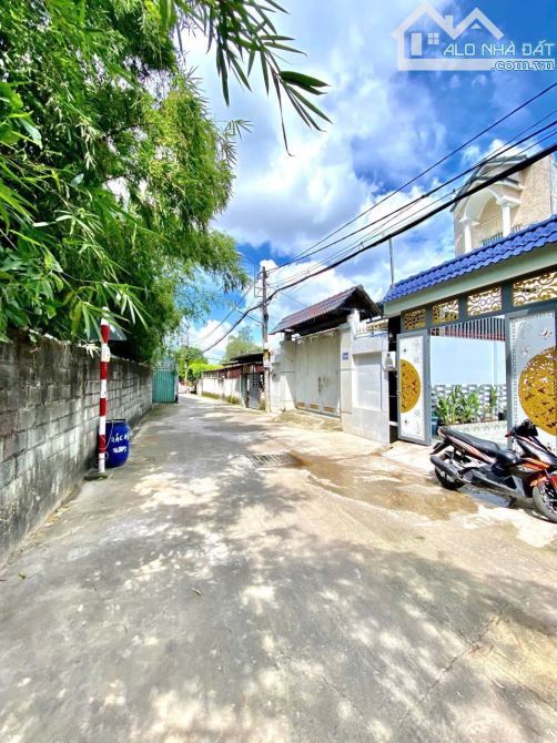 SIÊU PHẨM CHÂN DÀI 4X32 NHÀ ĐẸP ĐƯỜNG XE HƠI GẦN CHỢ THỚI TỨ ĐẶNG THÚC VỊNH GIÁ TỐT - 1