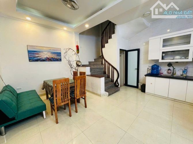 VIP Xuân Đỉnh - ô tô đỗ cổng - - nhà đẹp, ở luôn, 33m2x 5 tầng, MT 5.3m, chỉ 7.8 tỷ - 1