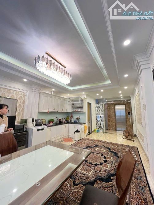 Chùa Láng 64,21m² 5 tầng ô tô tránh cực phẩm trung tâm, nguồn kín độc quyền giá 19,5 tỷ - 1