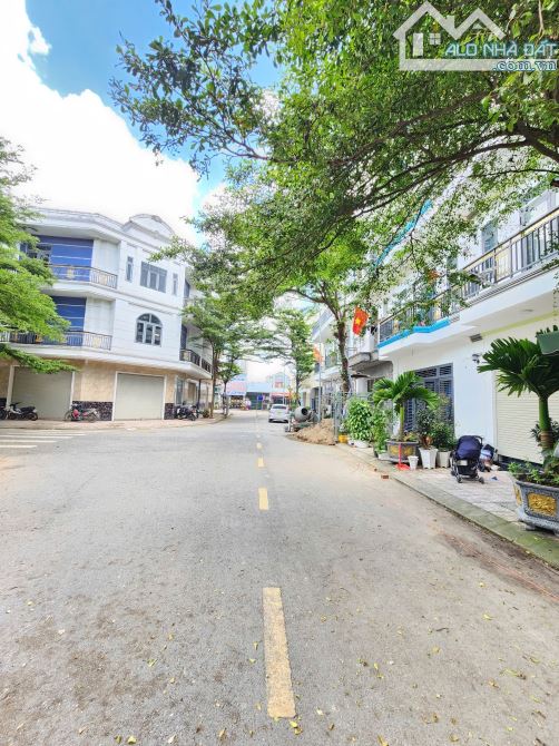 4,1Tỷ TL🔥Bán nhà Đúc 3 Tấm Hoàn Công, KDC gần vòng xoay An Phú 1km, p.An Phú, Tp.Thuận An - 1