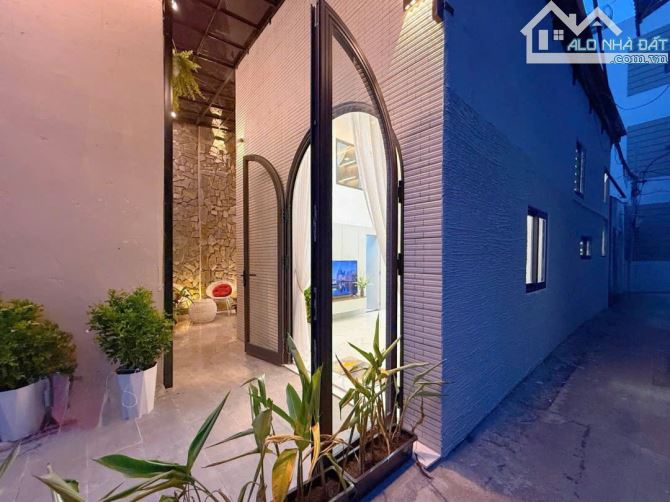 🏡SIÊU PHẨM NHÀ ĐẸP–NGUYỄN CHÍ THANH–FULL NỘI THẤT,CHỈ VIỆC Ở NGAY-ĐÀ NẴNG🌸 - 1