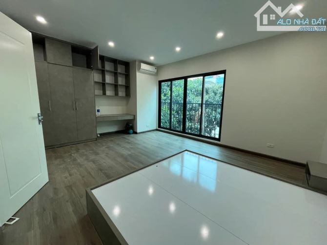 🏡 NHÀ ĐẸP – Ở NGAY – VỊ TRÍ ĐẮC ĐỊA - LÔ GÓC 2 THOÁNG - GIAO THÔNG CỰC THUẬN TIỆN - 1