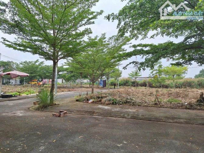 Chủ Hạ Giá Bán Lô Góc Hẻm 512 Nguyễn Văn Tạo, Đường 12m. - 1
