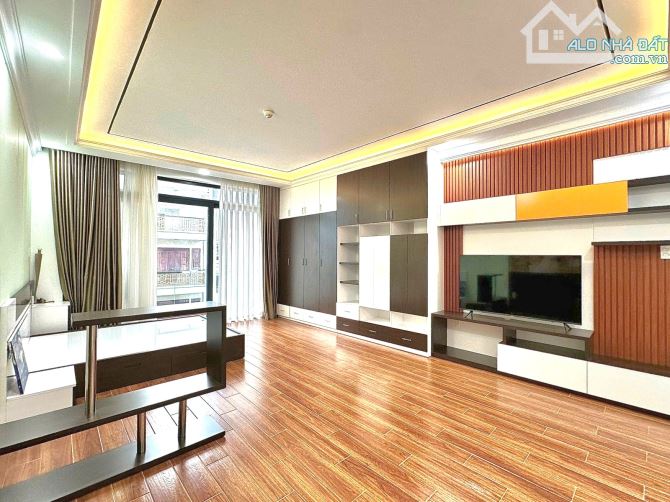 Bán Nhà Đẹp 7 Tầng, Thang Máy, Full Nội Thất, Phường 14, Quận 10, 80m2, Chỉ 29 Tỷ - 1