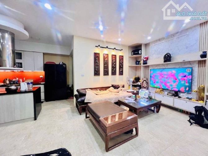 HÀNG XÓM NGOẠI GIAO ĐOÀN – XUÂN ĐỈNH 56M 5 TẦNG NHỈNH 8 TỶ DÂN XÂY, LÔ GÓC, Ô TÔ. - 1