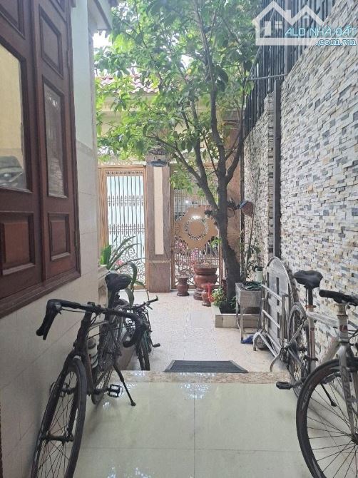 Nhà Biệt thự 2 Tầng hẻm 1/ ngắn đường THẠNH LỘC 15, An Phú Đông, Diện tích 147m2 (7 x 21), - 1