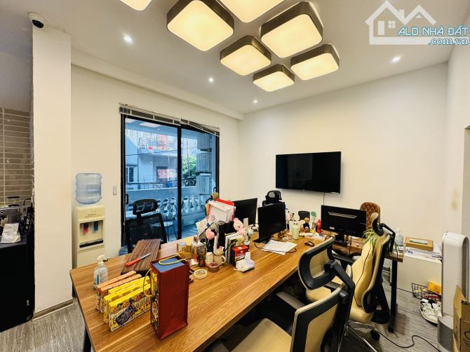 Bán nhà phố Đặng Văn Ngữ, Đống Đa, ô tô tránh, tiện KD, 4 tầng 106m2 giá 35 tỷ - 1