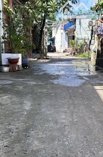 Bàn nhà Hóc Môn - khu chợ Đông Thạnh - 2 tầng - 84m2 ko QH ,LG - sát bên đường lớn ,chỉ hơ - 1