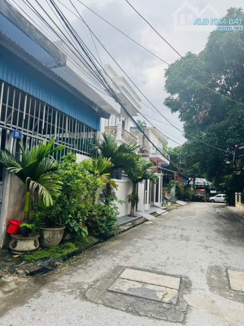 Bán đất 70m2 vị trí ĐẸP ngay ngã tư Metro Hồng Bàng, Hải Phòng. Ô tô ra vào 2,83 tỷ - 1