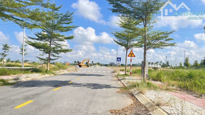 Bán 2 lô liền kề MT Trương Quang Trọng, trục thông Quảng trường Tư Nghĩa - 1