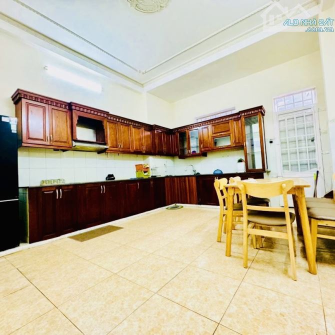 💥 HIẾM NHÀ 3 TẦNG M.T HÀN THUYÊN - HOÀ CƯỜNG BẮC - ĐƯỜNG 7M5 - 75M2 NGANG 4M5 - 9.XX TỶ🍀 - 1