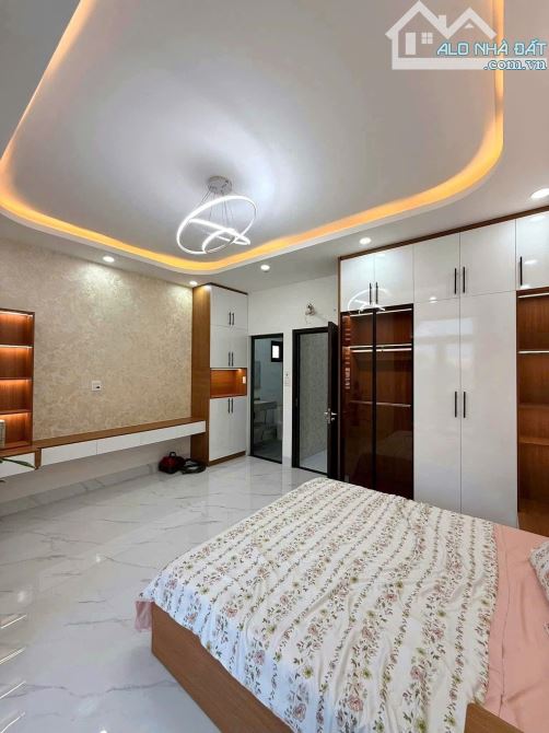 Nhà Đẹp Hoàn Thiện 100% – Sổ Hồng Riêng, Trung Tâm Thủ Dầu Một! - 1