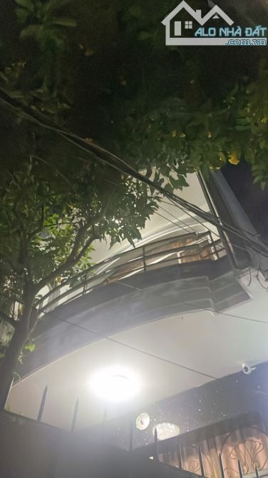 Bán nhà đường Lũy bán bích, Tân Phú, 87/56m2, 2 tầng, 4m x 15m, chỉ 5 tỷ 3. - 1