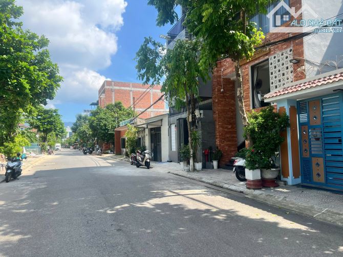 Cần bán gấp lô đất mặt tiền Phó Đức Chính, Sơn Trà, Đà Nẵng-65m2-7.2 tỷ - 1
