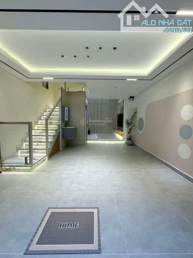 CHỐT CĂN NHÀ NẰM NGAY TRÊN ĐƯỜNG LÊ VĂN LƯƠNG, QUẬN 7 - GIÁ: 5,62TỶ/ 5,6M X 13M. GẦN ĐH TÔ - 1