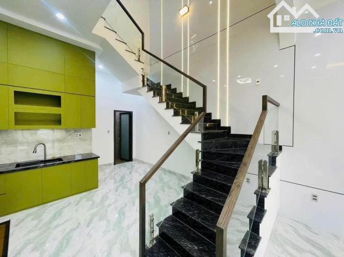 Bán Nhà 1 Trệt 1 Lầu 1 Tum 53 Lê Hồng Phong, P7, TPVT_ 95M_ 5,5x17,5M_ ĐN_ GIÁ 9.2 TỶ TL - 1