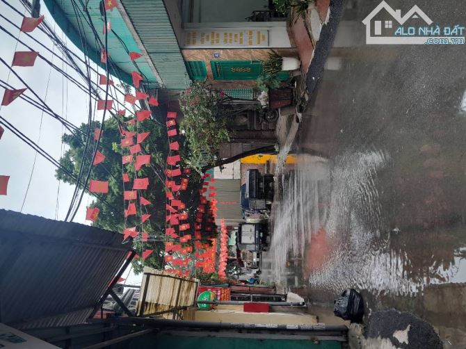 HIẾM - BÁN ĐẤT ÂU CƠ - 240M2 - 2 MẶT NGÕ - Ô TÔ TRÁNH - XÂY CĂN HỘ DỊCH VỤ - DÒNG TIỀN - 1