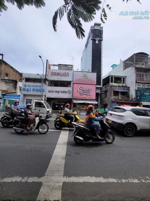 Bán nhà Mặt Tiền Trần Quốc Thảo,Q3 - 5x22m - 3 tầng - HDT: 80 tr/tháng -Giá : 34 tỷ - 1