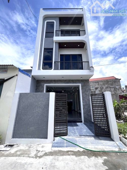 Siêu rẻ căn 3 tầng xây độc lập sân cổng ngay khu công nghiệp Nomuza An Dương Hải Phòng