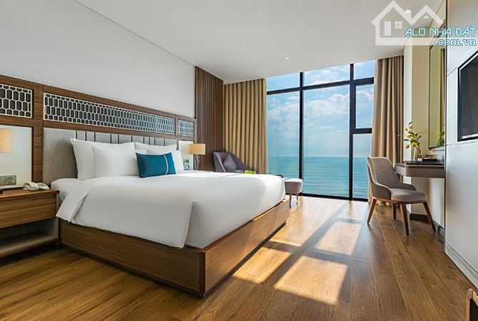 Khách sạn 4* mặt biển Võ Nguyên Giáp - 900m2 view trực diện biển Mỹ Khê - 1
