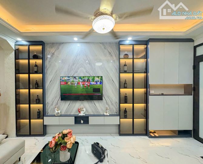 Bán nhà Mỹ Đình gần ô tô Nhà dân xây chắc chắn nhỉnh 8 tỷ - 1