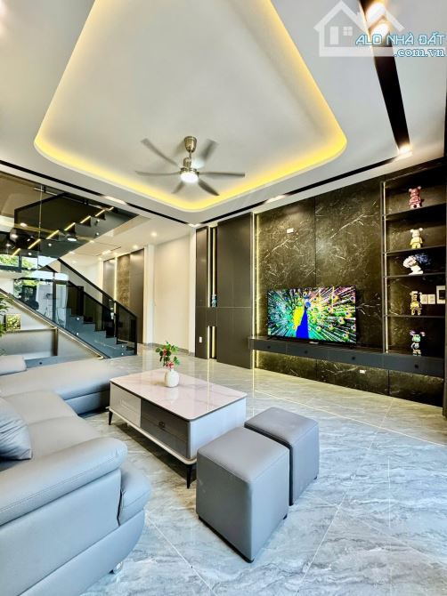 🔥 Nhà 3 tầng đường 7m5 Yên Khê 2 . Thanh Khê  - Diện tích 90m2 ngang 4m5 - 1
