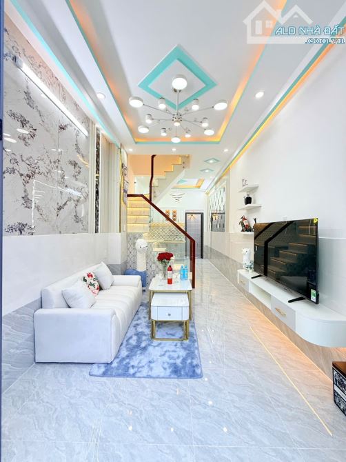 NHÀ ĐẸP – 3 LẦU – FULL NỘI THẤT – XE HƠI ĐẬU TRƯỚC NHÀ  Vị trí: Số 4 Đào Tông Nguyên - 1